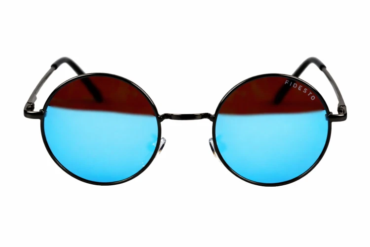 Soczewki o lustrzanym niebieskim refleksie.png